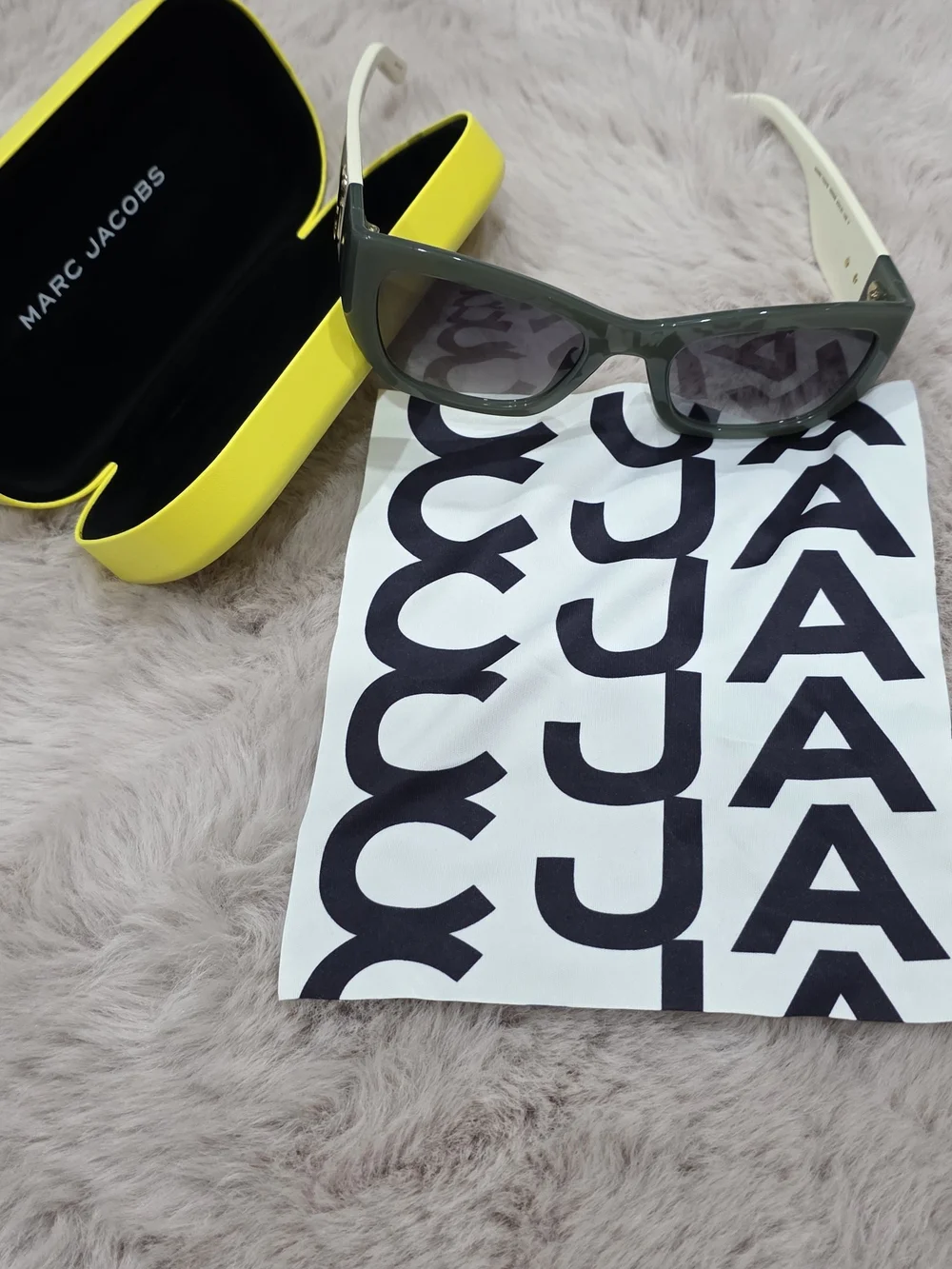 Marc Jacobs marc jacobs